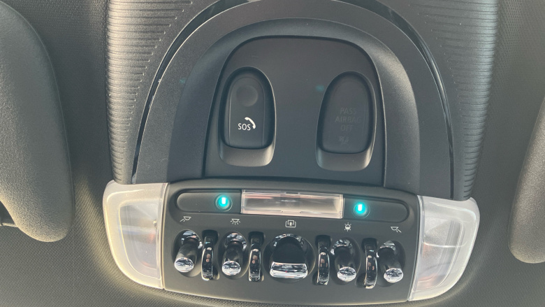 MINI Hatchback 135kW Cooper S Level 3 33kWh 3dr Auto Electric Hatchback